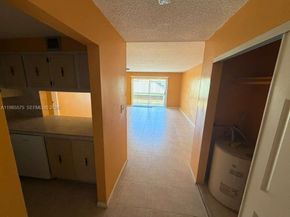 4848 NW 24th Ct 232, Lauderdale Lakes FL 33313
