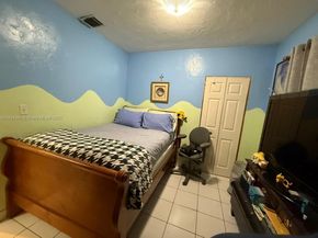 1535 NE 171st St, North Miami Beach FL 33162