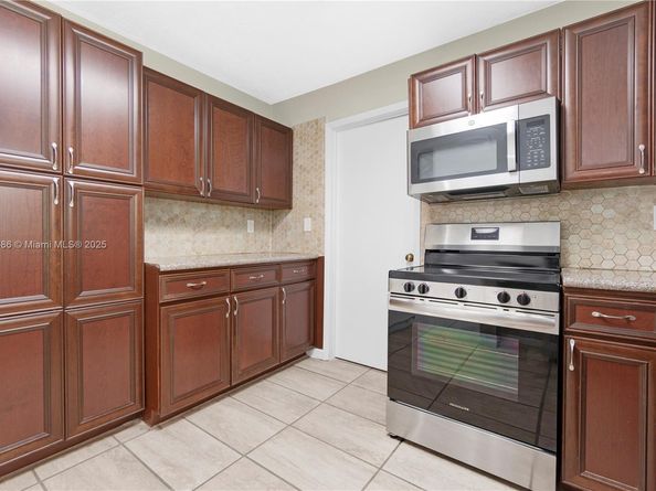 12950 SW 267th St, Homestead FL 33032