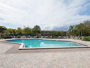 1201 SW 141st Ave 110J, Pembroke Pines FL 33027