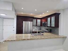 4140 NW 90th Ave 202, Coral Springs FL 33065
