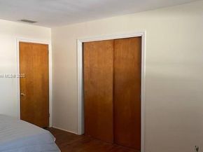 1843 Wiley St, Hollywood FL 33020