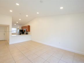 9963 Nob Hill Pl 0, Sunrise FL 33351