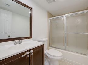 9963 Nob Hill Pl 0, Sunrise FL 33351