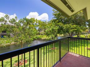 9963 Nob Hill Pl 0, Sunrise FL 33351