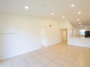 9963 Nob Hill Pl 0, Sunrise FL 33351
