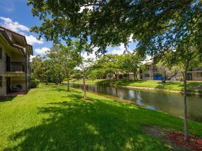 9963 Nob Hill Pl 0, Sunrise FL 33351