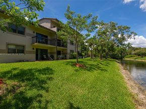 9963 Nob Hill Pl 0, Sunrise FL 33351