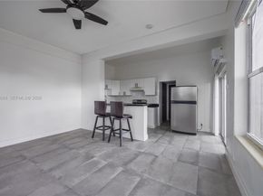 2204 Mckinley St, Hollywood FL 33020