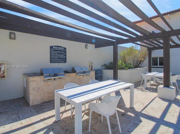 10950 NW 82nd St 319, Doral FL 33178