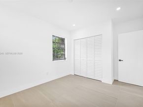 1918 NW 185th St, Miami Gardens FL 33056