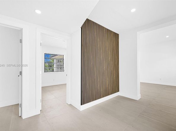 1918 NW 185th St, Miami Gardens FL 33056