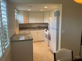 145 Newport J 145, Deerfield Beach FL 33442