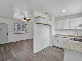 3051 NW 77th St, Miami FL 33147