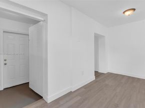 3051 NW 77th St, Miami FL 33147