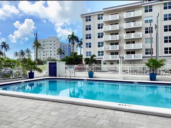 1801 S Ocean Dr 501, Hollywood FL 33019