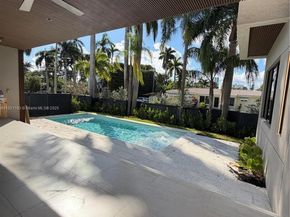 1380 Hollywood Blvd, Hollywood FL 33019