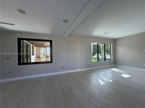 1380 Hollywood Blvd, Hollywood FL 33019