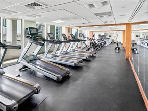 31 SE 5th St 1803, Miami FL 33131