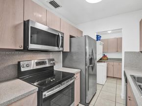 10451 SW 150 Ter, Miami FL 33176