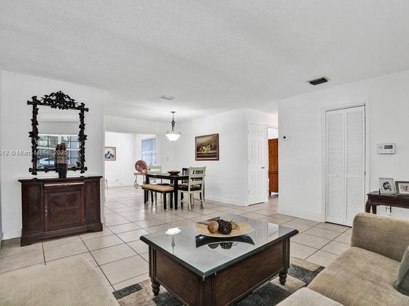 10451 SW 150 Ter, Miami FL 33176