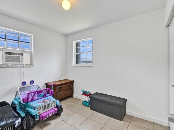 10451 SW 150 Ter, Miami FL 33176