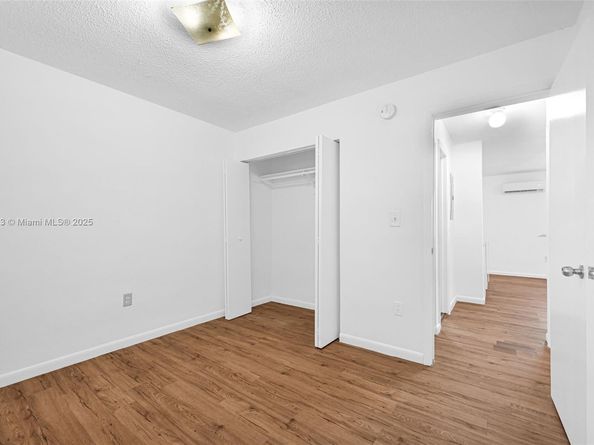 641 NW 2nd St, Miami FL 33128