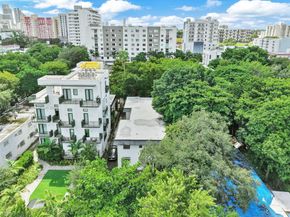 641 NW 2nd St, Miami FL 33128