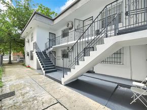 641 NW 2nd St, Miami FL 33128