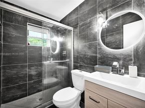 641 NW 2nd St, Miami FL 33128