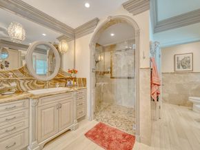 170 S Hibiscus Dr, Miami Beach FL 33139