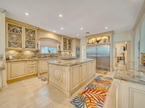 170 S Hibiscus Dr, Miami Beach FL 33139