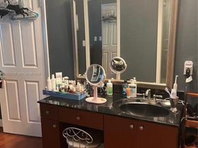 8335 SW 72nd Ave 212D, Miami FL 33143