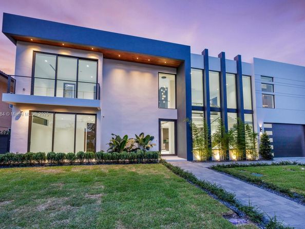 4231 SW 11th St, Miami FL 33134