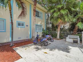 1135 Euclid Ave 207, Miami Beach FL 33139