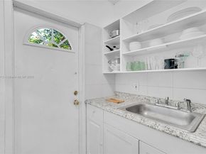 1135 Euclid Ave 207, Miami Beach FL 33139