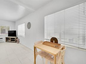 1135 Euclid Ave 207, Miami Beach FL 33139