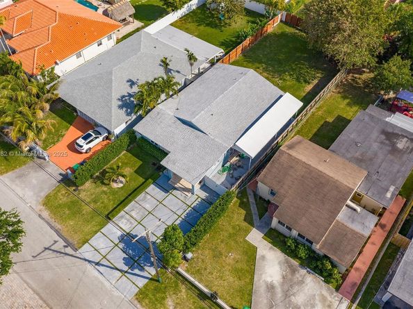 6432 SW 33rd St, Miami FL 33155