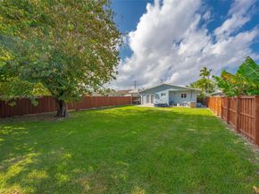 6432 SW 33rd St, Miami FL 33155