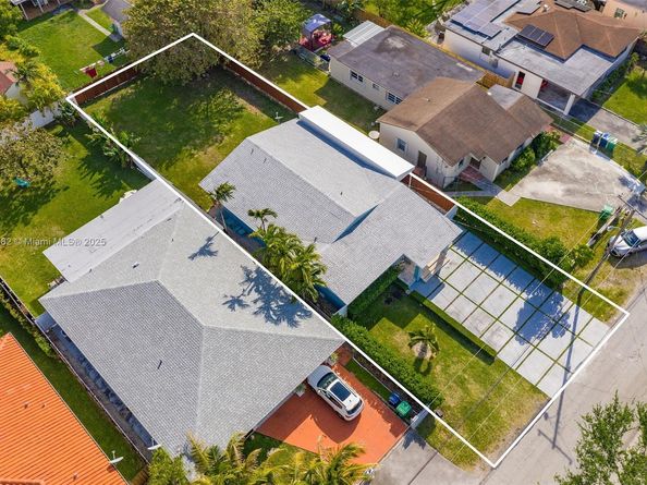 6432 SW 33rd St, Miami FL 33155