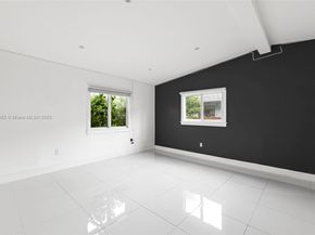 6432 SW 33rd St, Miami FL 33155