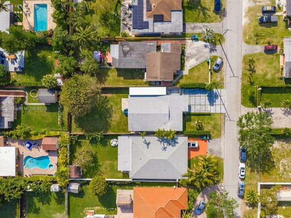 6432 SW 33rd St, Miami FL 33155