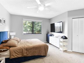 2836 W River Run Cir W, Miramar FL 33025