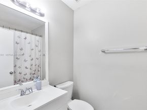 2836 W River Run Cir W, Miramar FL 33025