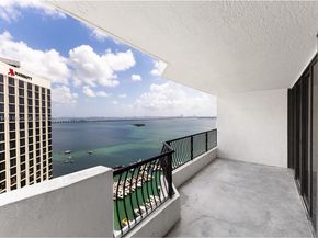 555 NE 15th St 29F, Miami FL 33132