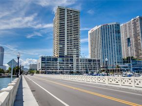 555 NE 15th St 29F, Miami FL 33132