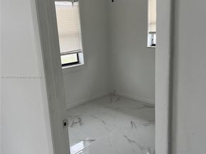4809 SW 25th St, West Park FL 33023