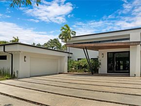 1601 Diplomat Pkwy, Hollywood FL 33019