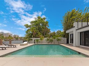 1601 Diplomat Pkwy, Hollywood FL 33019