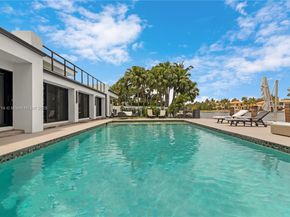 1601 Diplomat Pkwy, Hollywood FL 33019